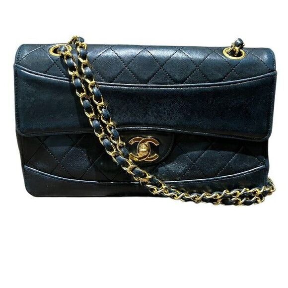 Chanel Matelasse Lambskin Shoulder Bag - Picture 1 of 9